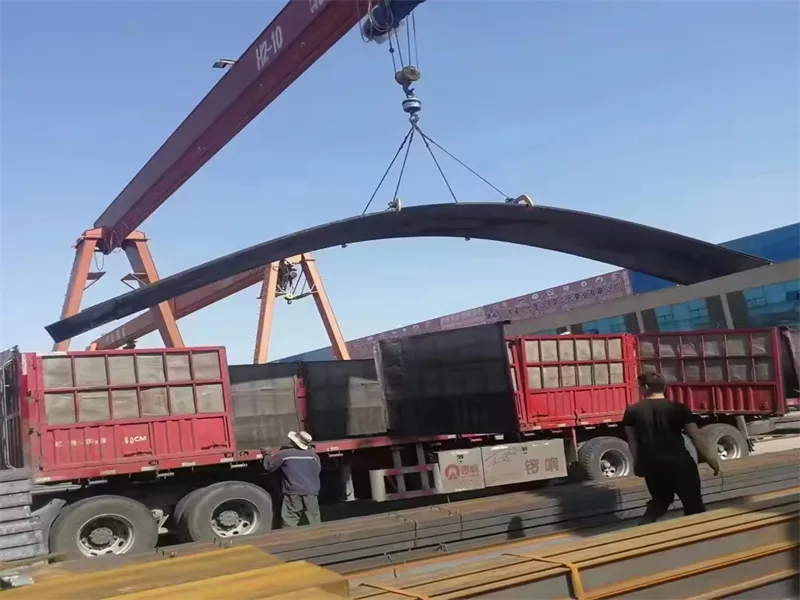 Transportasi Plat Baja Karbon Rendah Ringan (1)