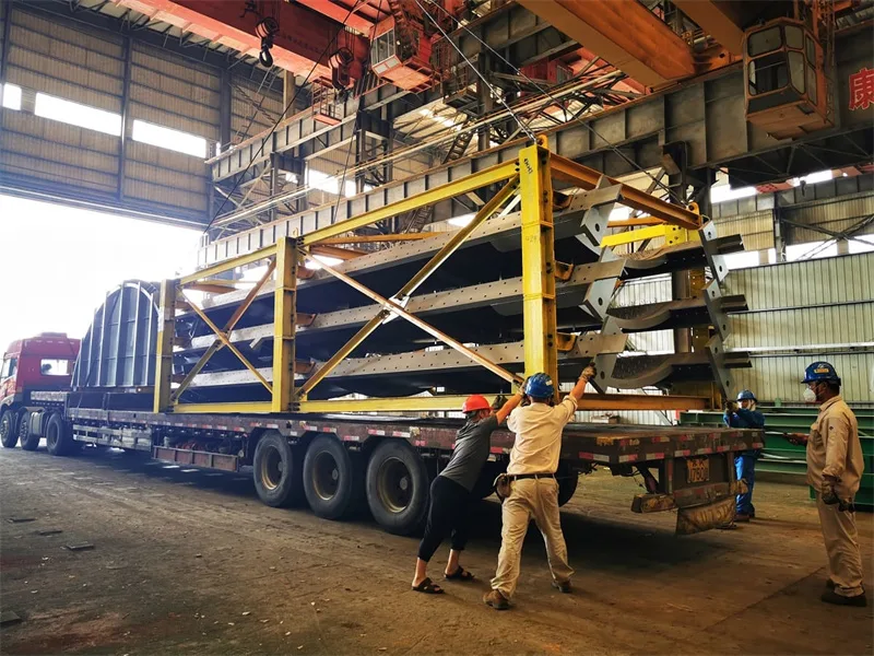 Transportasi Plat Baja Karbon Rendah Ringan (2)