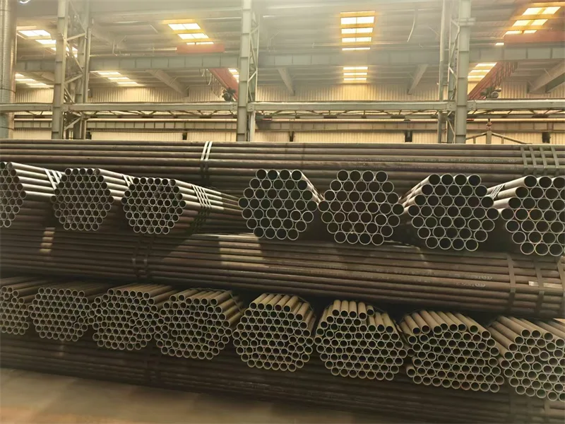 Emballage de tubes en acier sans soudure q235 (1)